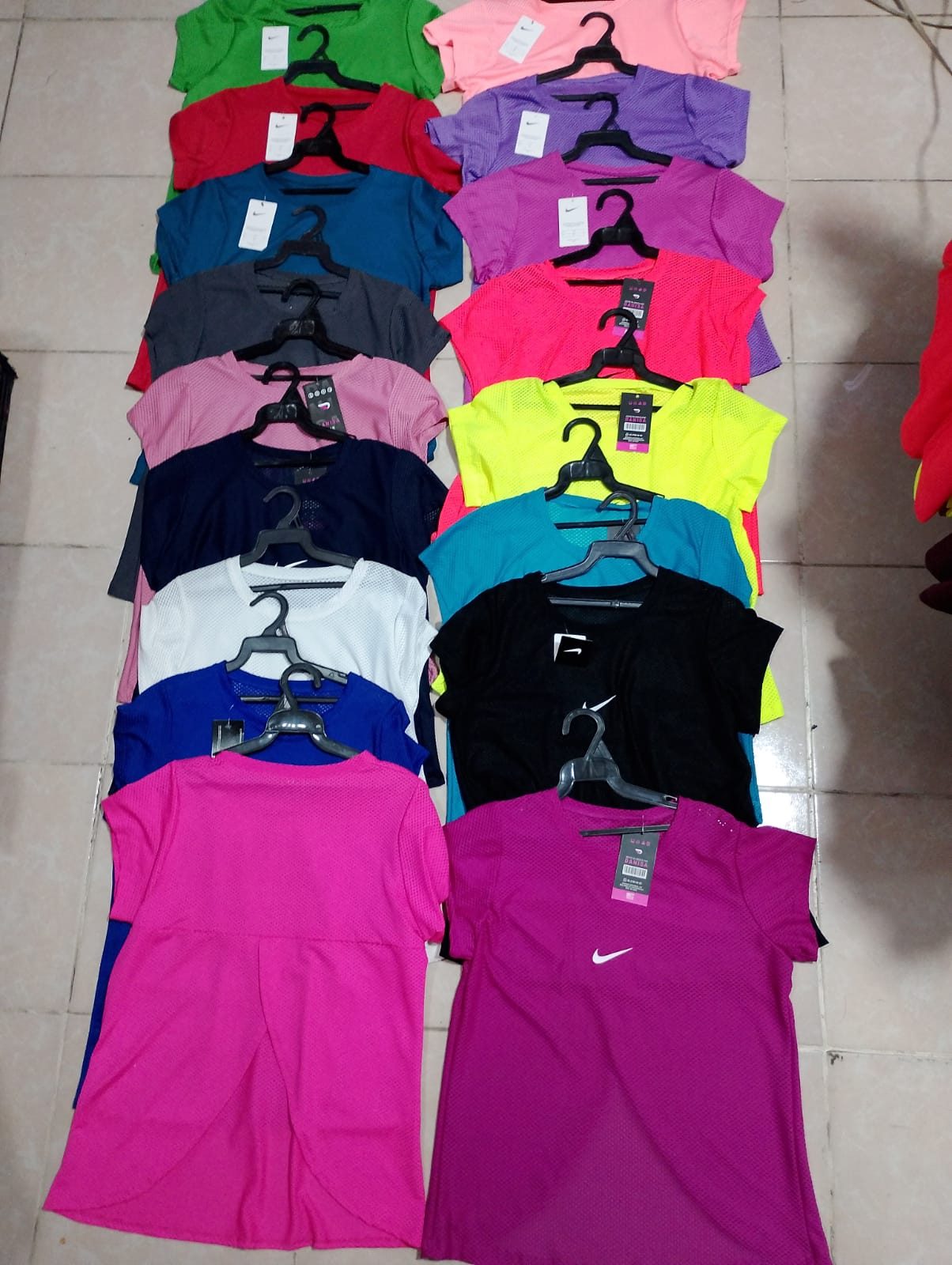 Playera Técnica de Entrenamiento "Breathe Easy" (Manga Corta)
